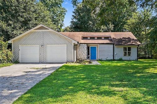 3099 Shoal Creek Ct, Rex, GA, 30273-2427 | Card Image