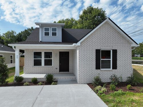 90 Donna Dr, Hendersonville, TN, 37075 | Card Image
