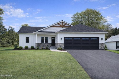 28 Holden Avenue, Queensbury, NY, 12804 | Card Image