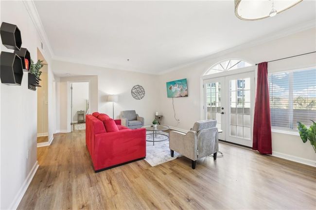 APT-405 - 2161 Peachtree Rd Ne, Condo with 2 bedrooms, 2 bathrooms and 1 parking in Atlanta GA | Image 6