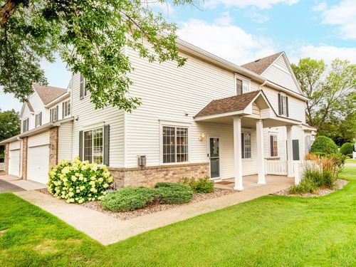b-11011 Oak Grove Cir, Woodbury, MN, 55129-8743 | Card Image