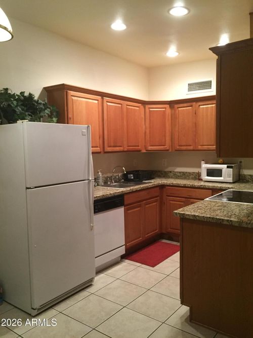 apt-1-7010 N 68th Dr, Glendale, AZ, 85303-2637 | Card Image