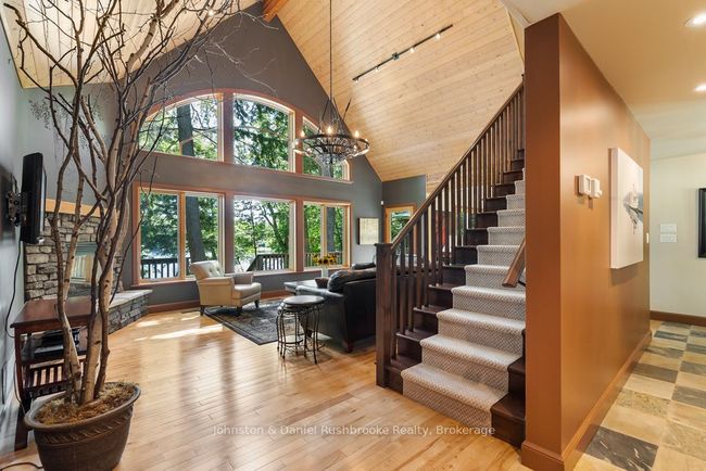 2 - 1086 Brackenrig Rd, House other with 3 bedrooms, 2 bathrooms and 4 parking in Port Carling ON | Image 20