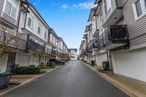 58-5867 129 St, Surrey, BC, V3X0J4 | Card Image