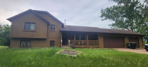 33515 Grand Ave, Stacy, MN, 55079-4527 | Card Image