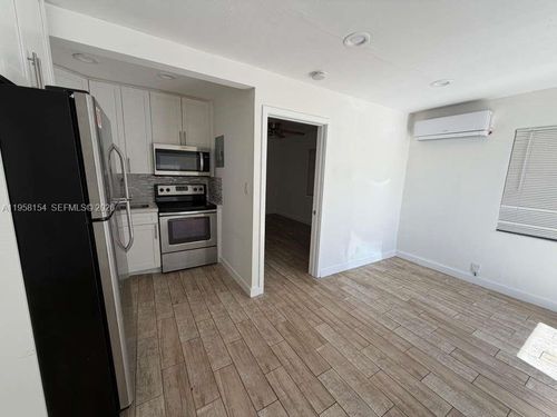 2-5843 Harding St, Hollywood, FL, 33021-4567 | Card Image