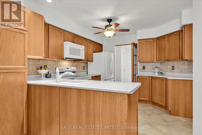 17 Patricia Pl, House other with 4 bedrooms, 3 bathrooms and 8 parking in Bobcaygeon ON | Image 14