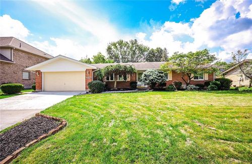 2318 E Rahn Rd, Dayton, OH, 45440-2514 | Card Image
