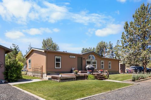 4970 Nw 62nd St, Redmond, OR, 97756-8901 | Card Image