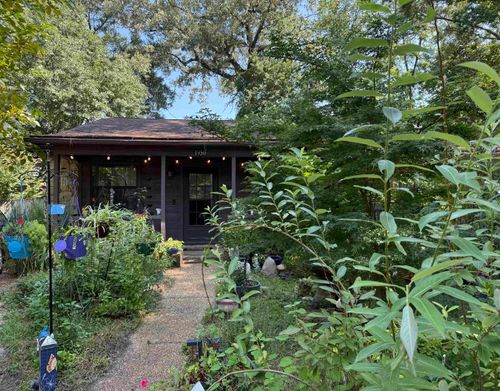 1956 Rain Valley Ct, Tallahassee, FL, 32308-4567 | Card Image