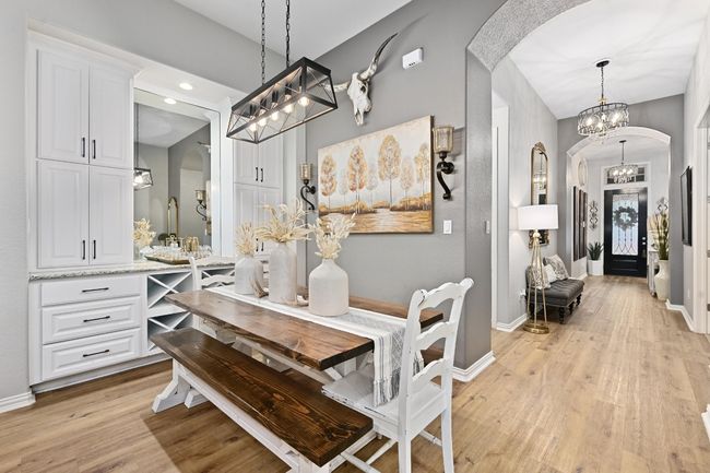 Dining Area | Image 7