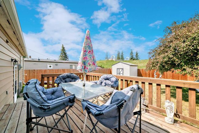 172 Big Hill Cir Se, House other with 3 bedrooms, 3 bathrooms and 2 parking in Airdrie AB | Image 38