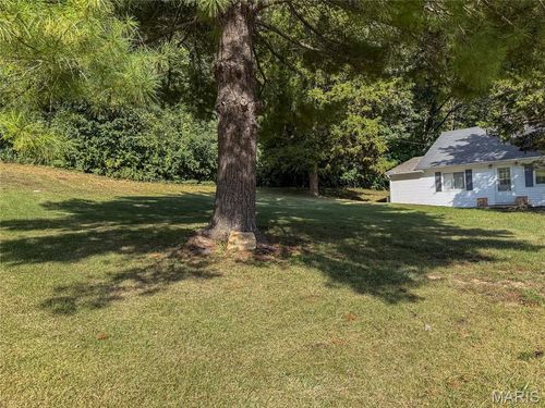 305 Vineyard St, Hardin, IL, 62047-4455 | Card Image