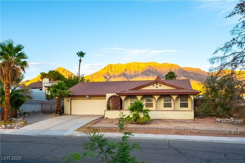 744 Milstead Court, Las Vegas, NV, 89110 | Card Image
