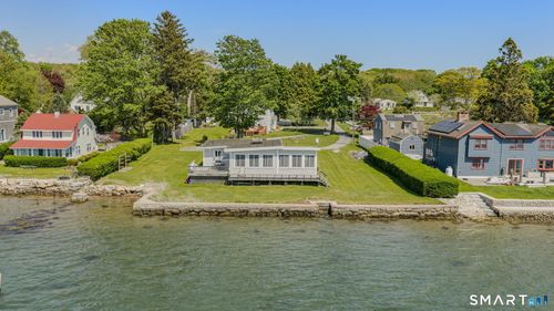 210 Shore Rd, Waterford, CT, 06385-3426 | Card Image