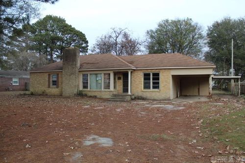 504 Ne 3rd St, England, AR, 72046-1318 | Card Image