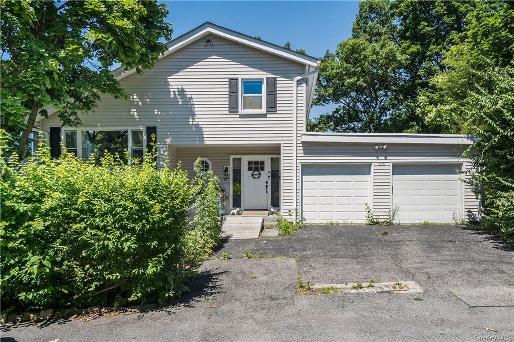 Van Cortlandt Park Ave, Yonkers, NY 10705