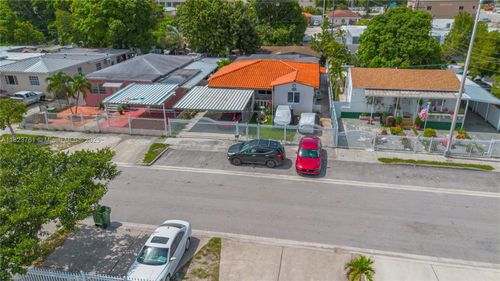 359 E 19th St, Hialeah, FL, 33010 | Card Image