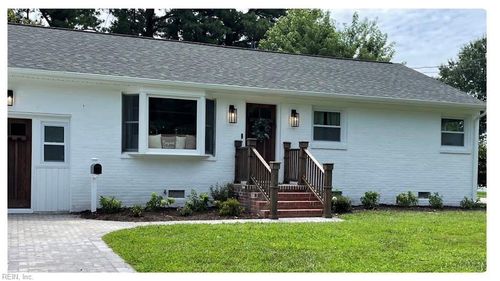 2809 Butternut Dr, Hampton, VA, 23666-3007 | Card Image