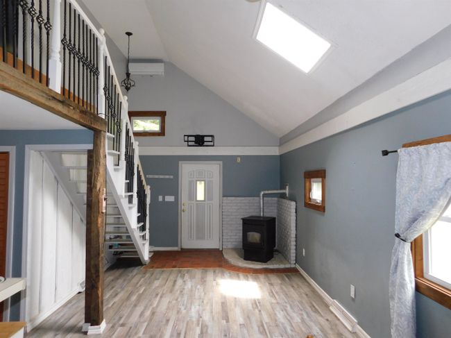 2023 North Rd, House other with 3 bedrooms, 2 bathrooms and null parking in Sunderland VT | Image 8