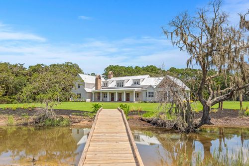 5670 Grimshaw Rd, Johns Island, SC, 29455-7636 | Card Image