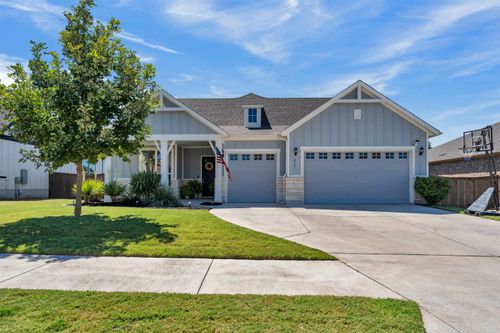 416 Verbena Dr, Marble Falls, TX, 78654-5862 | Card Image