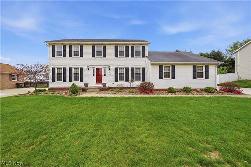 2200 Rohrer St Nw, North Canton, OH, 44720-5745 | Card Image