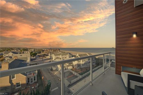 411-104 42nd St, Virginia Beach, VA, 23451-2533 | Card Image