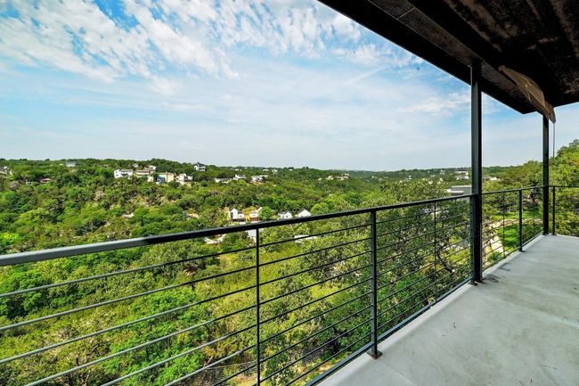 Top Floor Balcony | Image 23