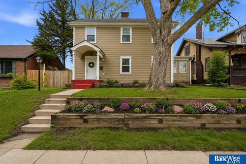 2740 S 13th St, Lincoln, NE, 68502-3614 | Card Image