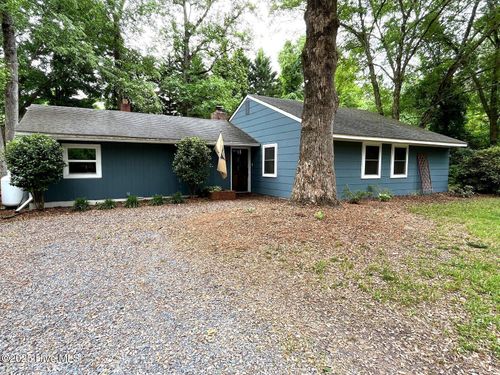 375 Midland Rd, Southern Pines, NC, 28387-3315 | Card Image
