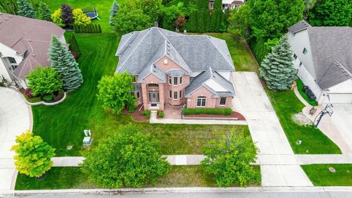 47584 Rail Dr, Shelby Township, MI, 48315-6824 | Card Image