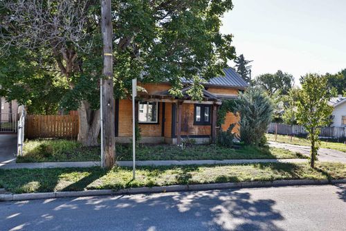513 19 St N, Lethbridge, AB, T1H3K6 | Card Image