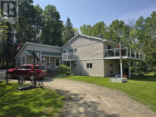 39 Grandor Rd, Kagawong, ON, P0P1J0 | Card Image
