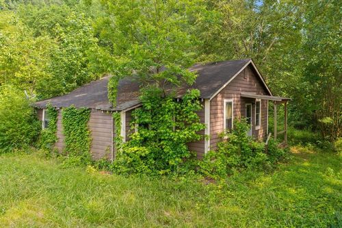 3050 Cleveland Hwy, Dalton, GA, 30721-2002 | Card Image