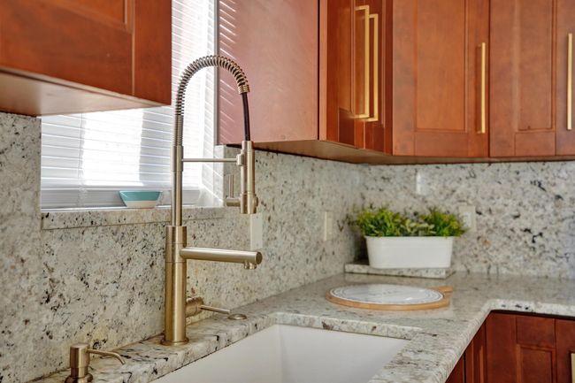 804 Waterview Dr, Condo with 3 bedrooms, 3 bathrooms and null parking in Palm Springs FL | Image 34