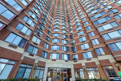 100 Old Palisade Rd, Fort Lee, NJ, 07024-7064 | Card Image