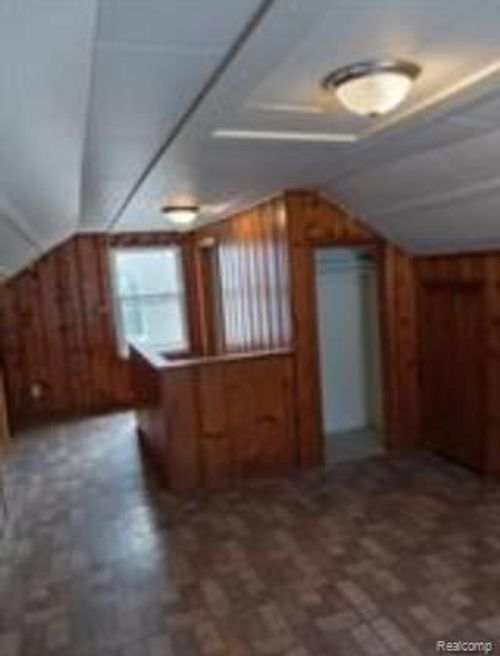 13424 Tacoma St, Detroit, MI, 48205-1756 | Card Image