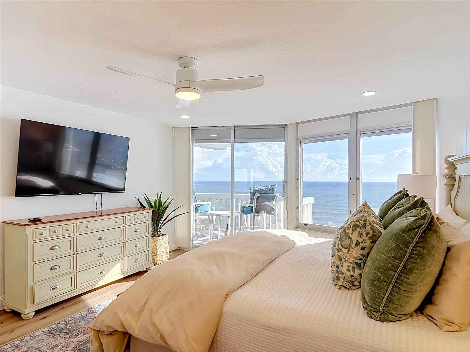Residential in ORMOND BEACH 5