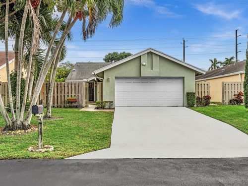 1045 Nw 18th Ave, Delray Beach, FL, 33445-2505 | Card Image