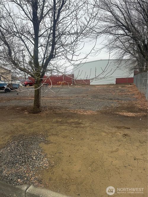 1234 Quincy St, Quincy, WA, 98848 | Card Image