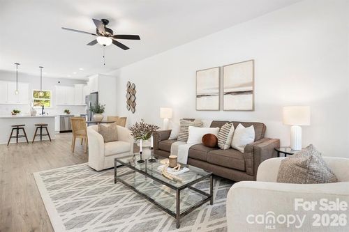 443 Dawn Cir, Charlotte, NC, 28213-6809 | Card Image