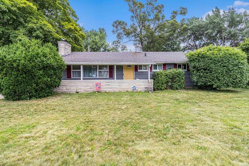 222 S 33rd St, South Bend, IN, 46615-3004 | Card Image