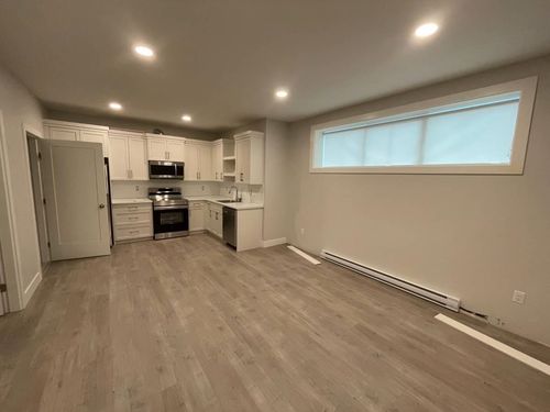 7840 Cedarbrook Rd, Chilliwack, BC, V2R6G7 | Card Image