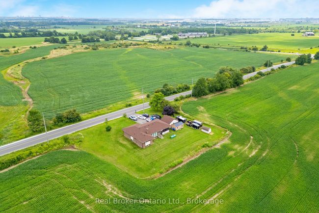 9110 10 Th Line, House other with 3 bedrooms, 1 bathrooms and 8 parking in Norval ON | Image 40