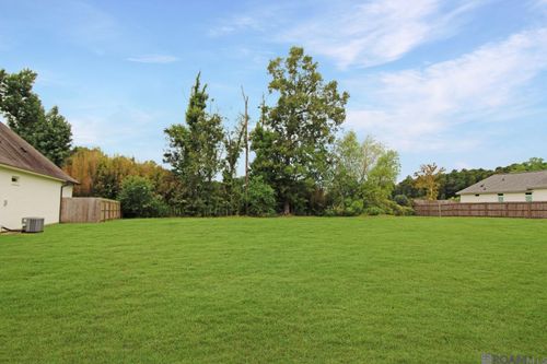 13191 Oakbourne Ave, Geismar, LA, 70734-3184 | Card Image