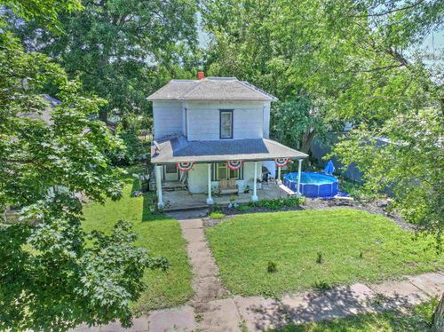 520 S A St, Arkansas City, KS, 67005-2708 | Card Image