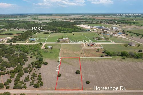 5032 Horseshoe Dr, Whitney, TX, 76692-9602 | Card Image