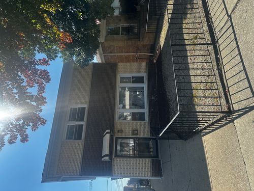 4015 W 59th St, Chicago, IL, 60629-4511 | Card Image