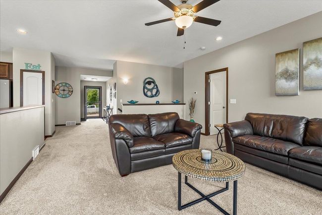 2924 Timber Cove Dr, House other with 3 bedrooms, 3 bathrooms and null parking in Cedar Falls IA | Image 10